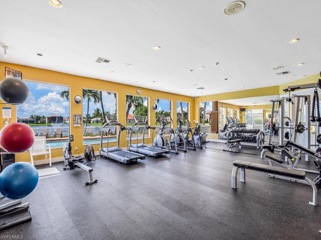 SILVERLAKES - Residential