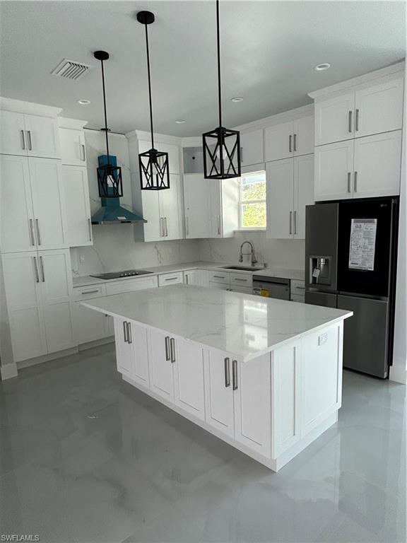 GOLDEN GATE ESTATES - Residential
