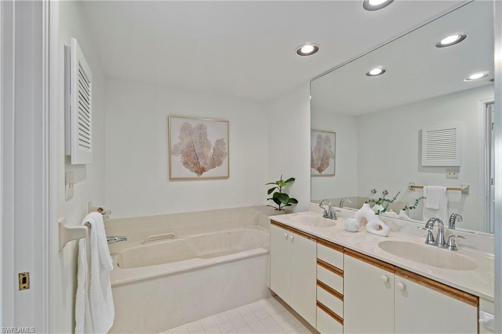 CHARDONNAY - Residential