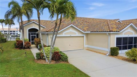 285 Stella Maris DR S NAPLES FL 34114