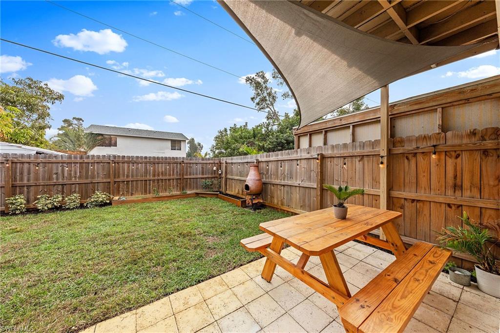 SAN CARLOS PARK - Residential