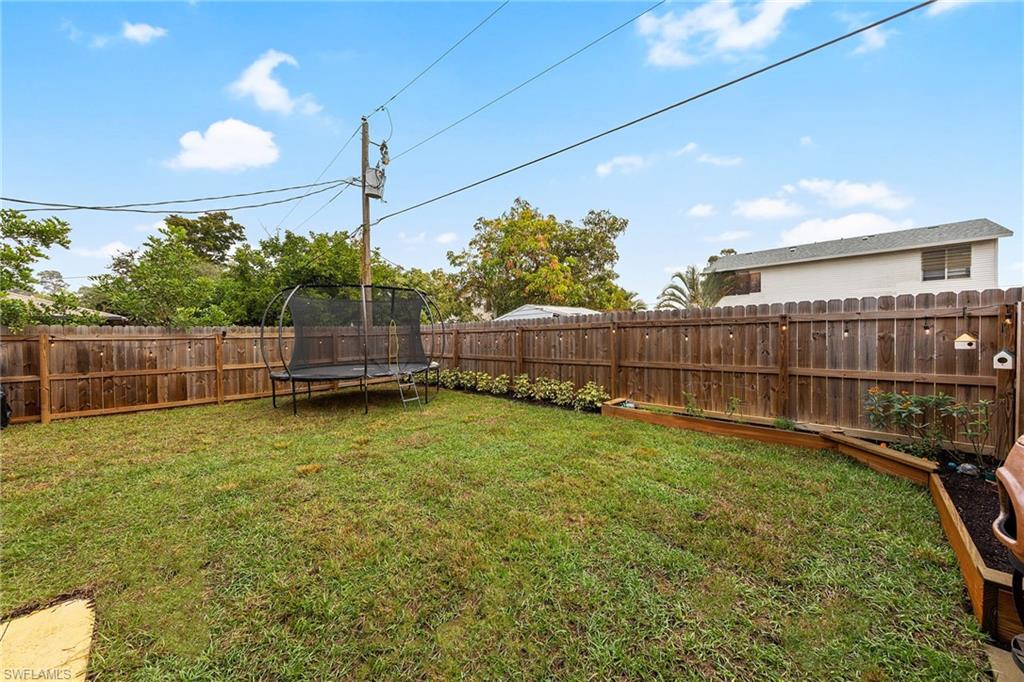 SAN CARLOS PARK - Residential