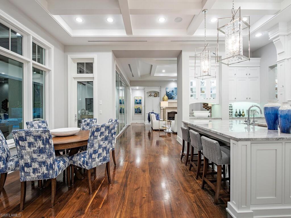 OLDE NAPLES - Residential