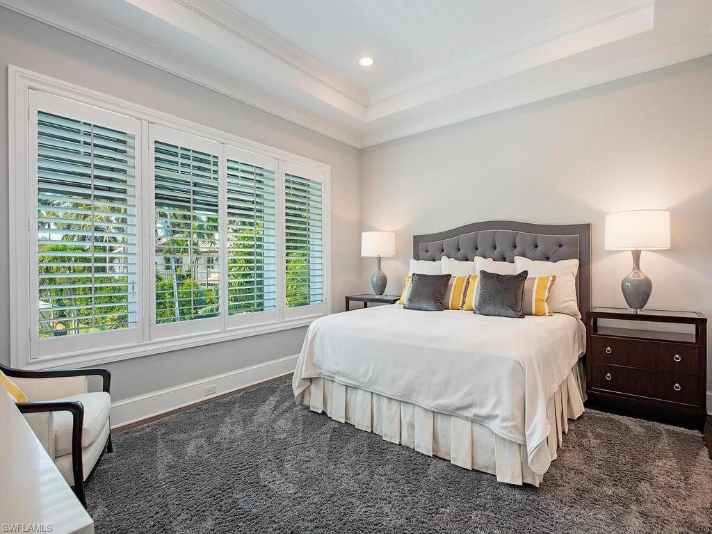 OLDE NAPLES - Residential