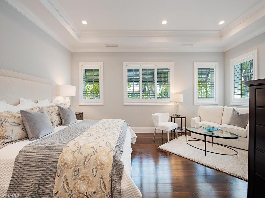 OLDE NAPLES - Residential