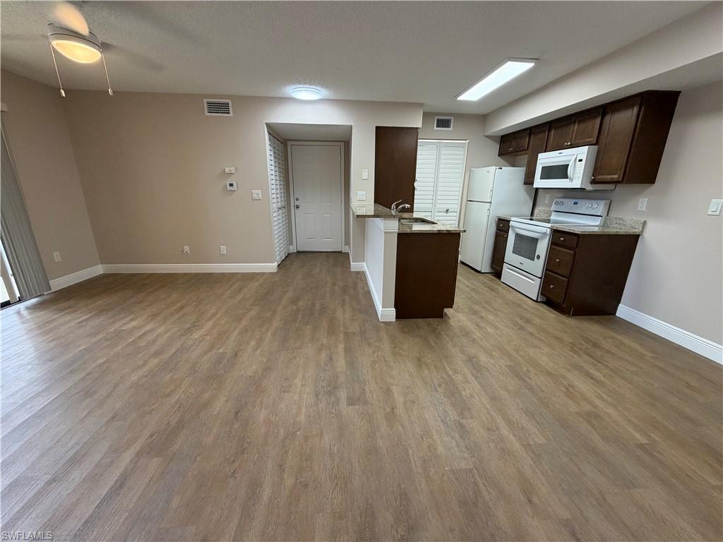 OASIS - Residential Lease