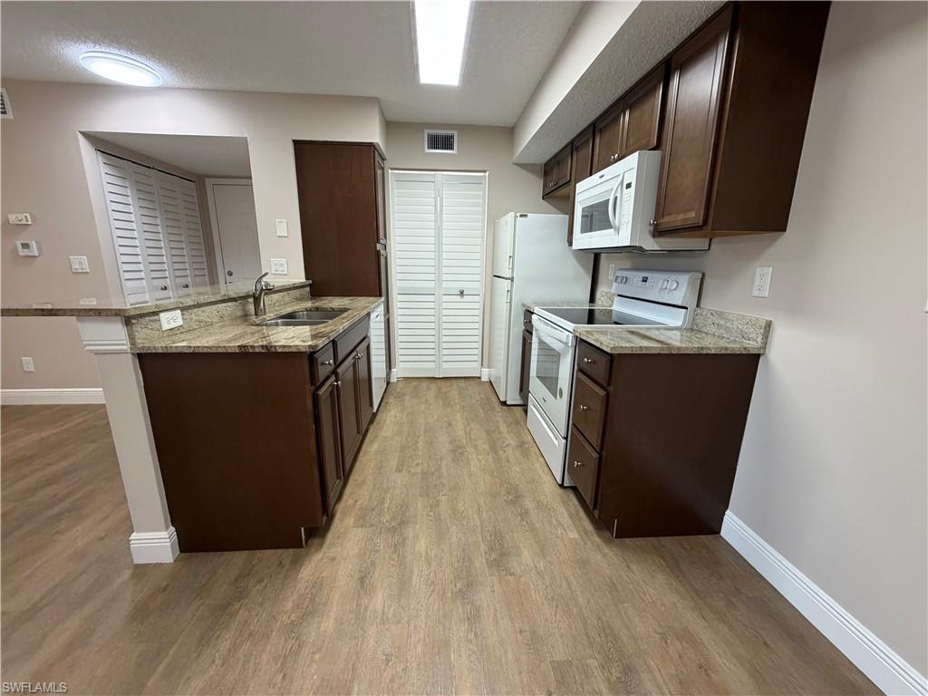 OASIS - Residential Lease