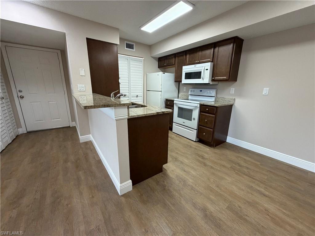 OASIS - Residential Lease