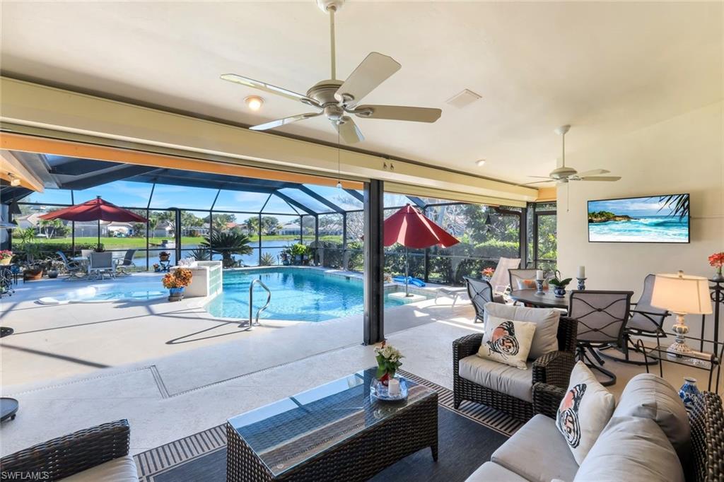 LONGSHORE LAKE - Residential