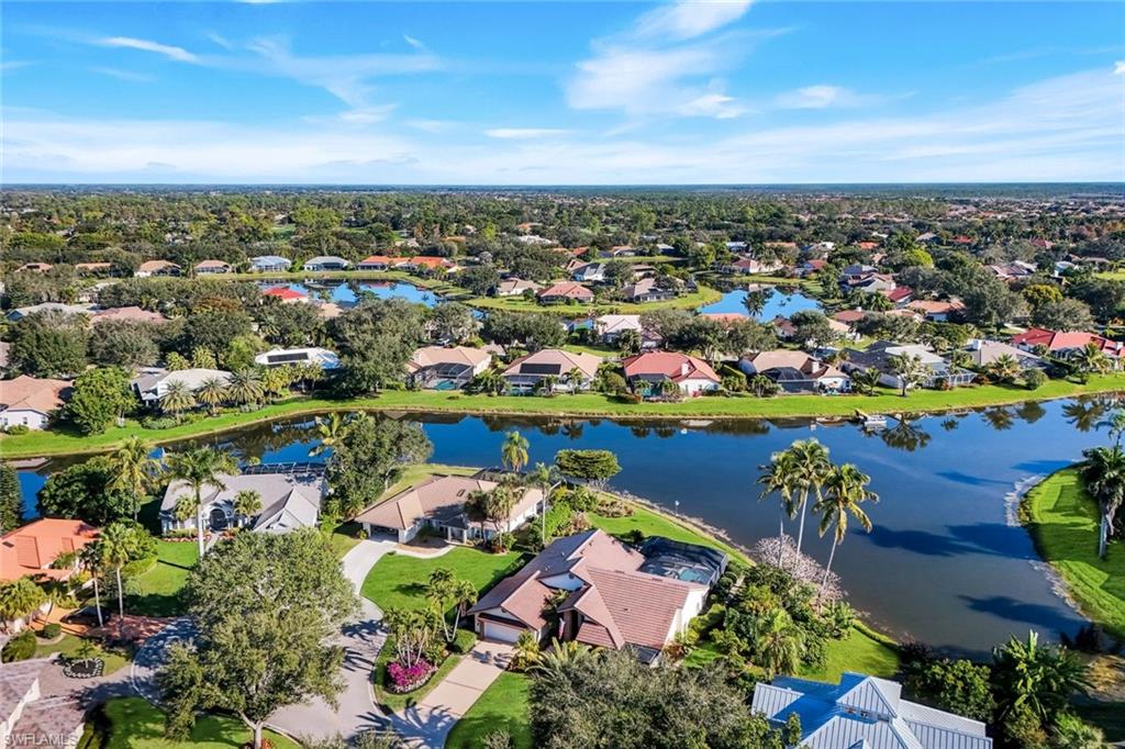 LONGSHORE LAKE - Residential