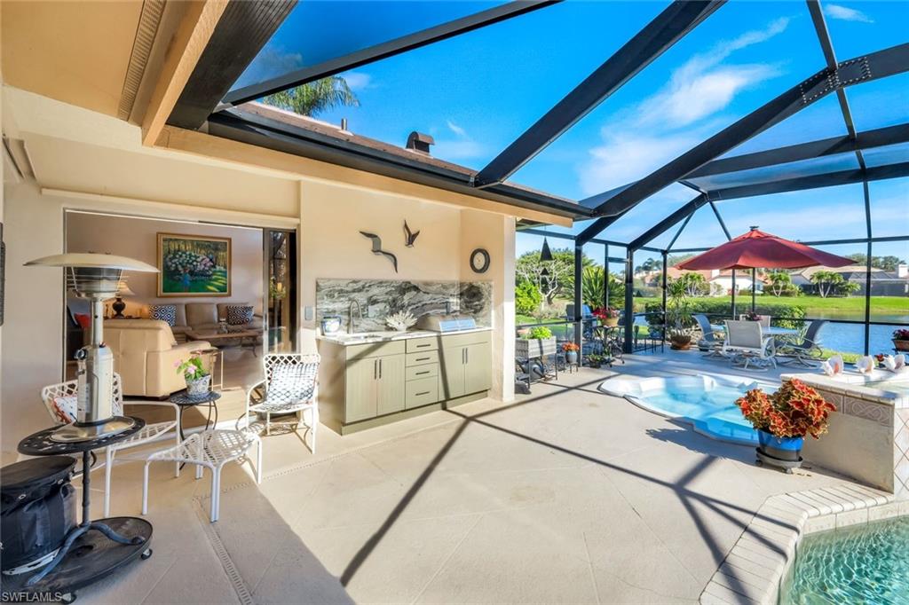 LONGSHORE LAKE - Residential