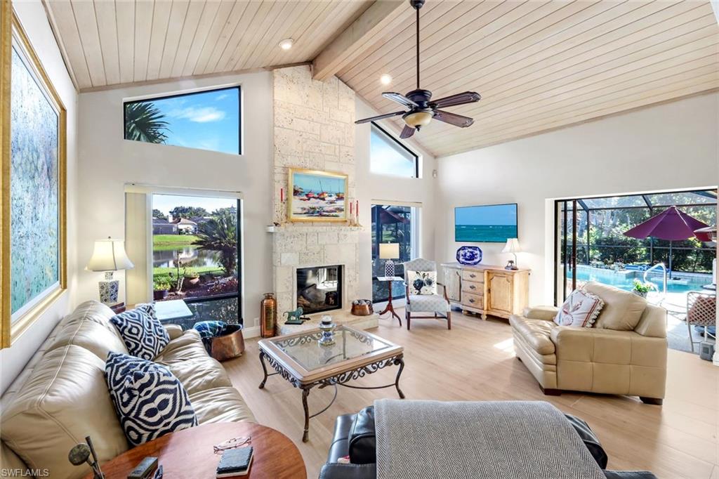 LONGSHORE LAKE - Residential