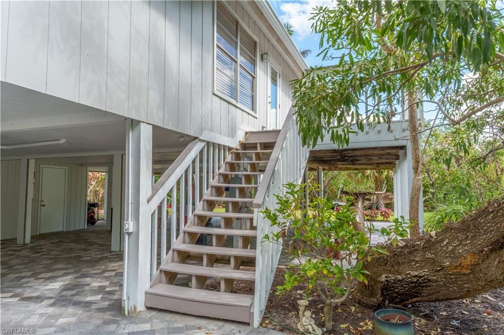 5058 Seahorse AVE