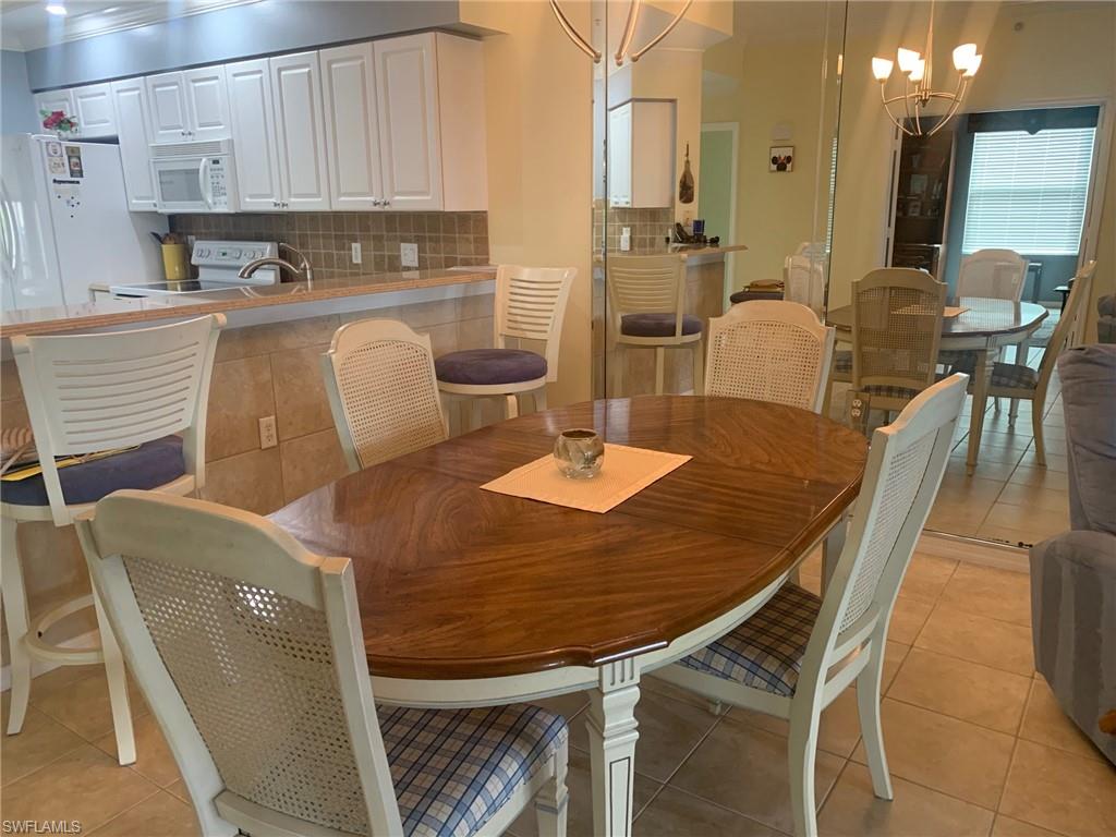 FAIRWAY ISLES - Residential