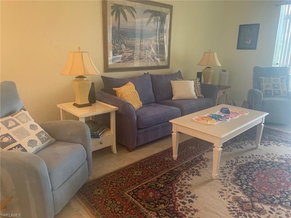 FAIRWAY ISLES - Residential