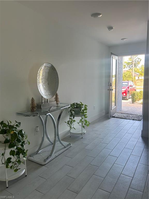 GATOR CIRCLE - Residential