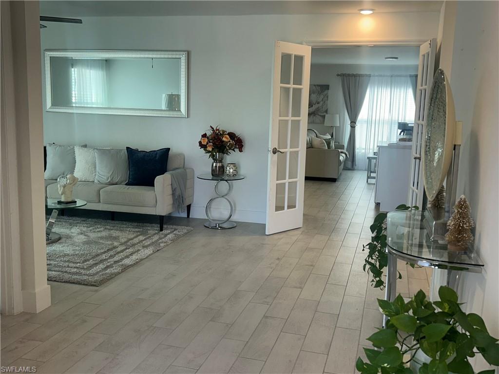 GATOR CIRCLE - Residential