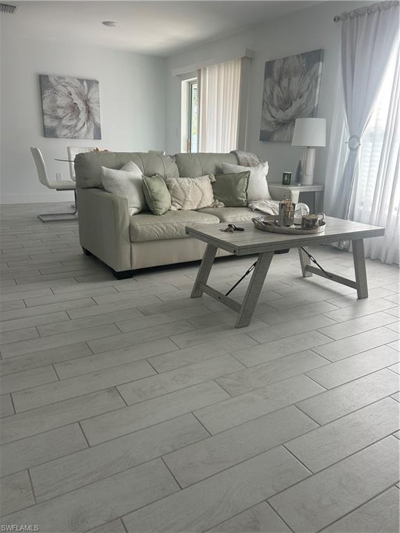 GATOR CIRCLE - Residential