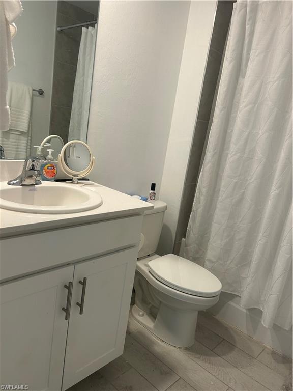 GATOR CIRCLE - Residential