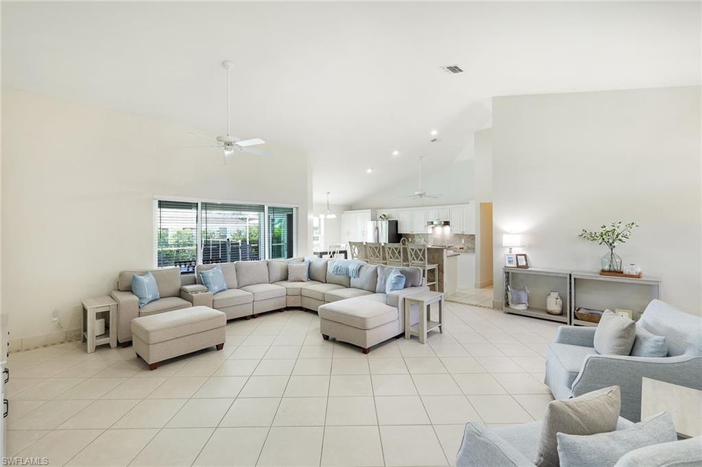 MARCO BEACH - Residential