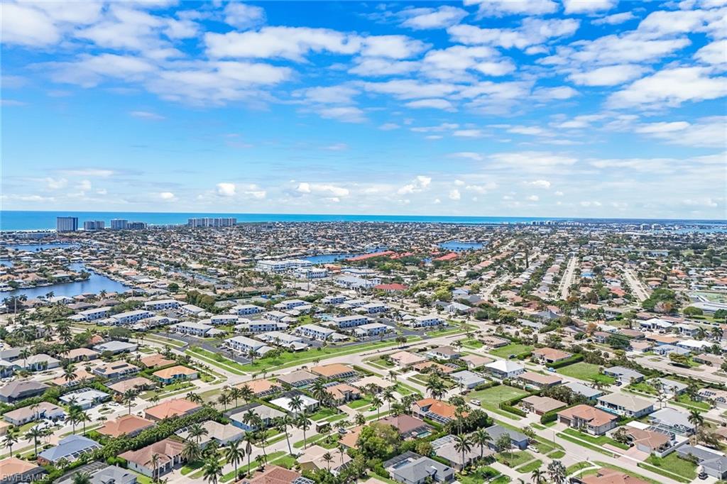 MARCO BEACH - Residential