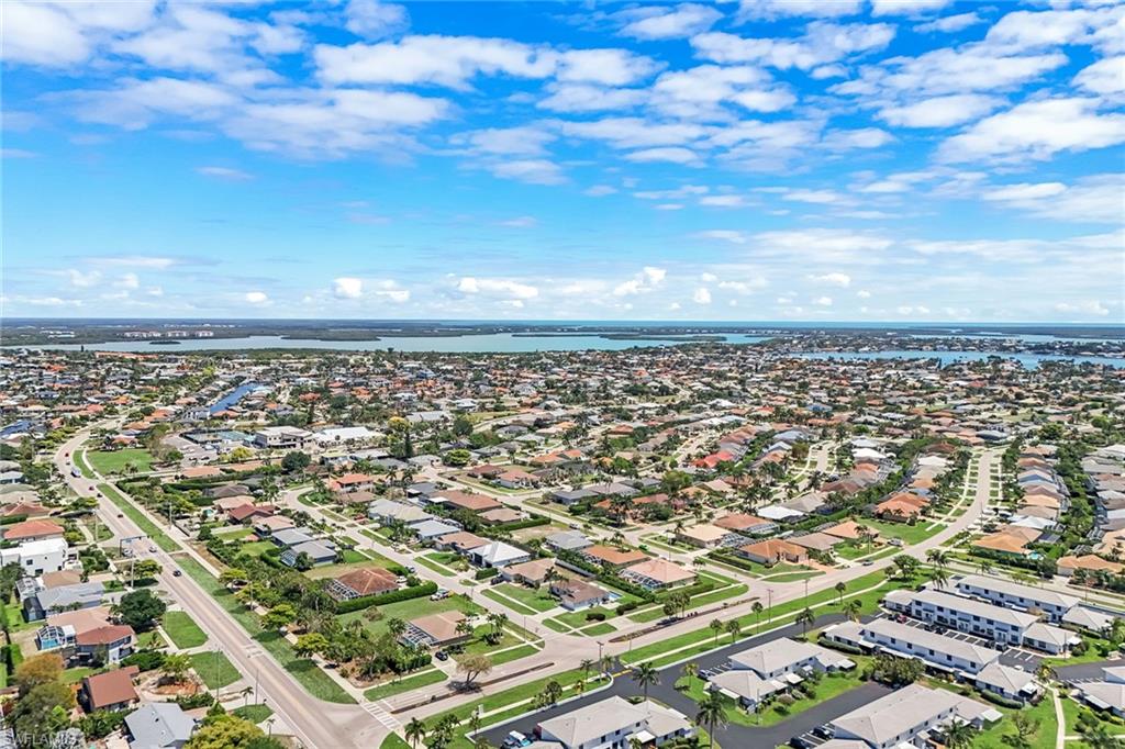 MARCO BEACH - Residential