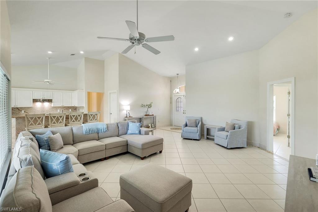 MARCO BEACH - Residential