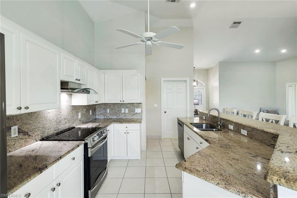 MARCO BEACH - Residential