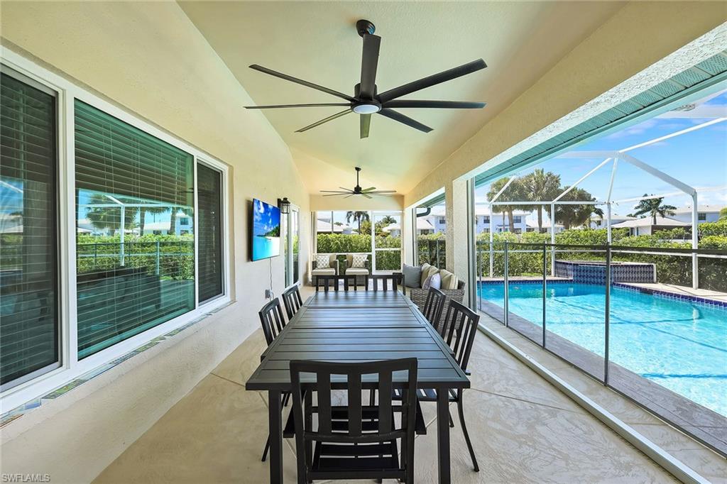 MARCO BEACH - Residential