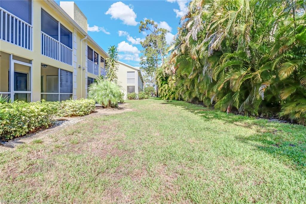 GREENWOOD VILLAGE AT KINGS LAKE - Residential