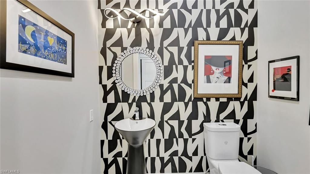 OLDE NAPLES - Residential Lease