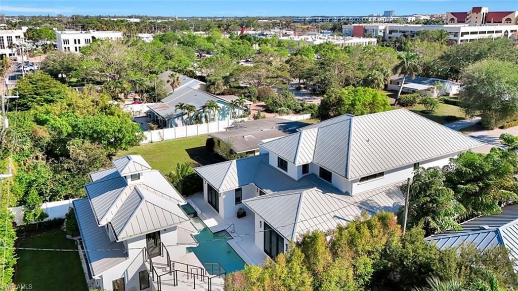 OLDE NAPLES - Residential Lease