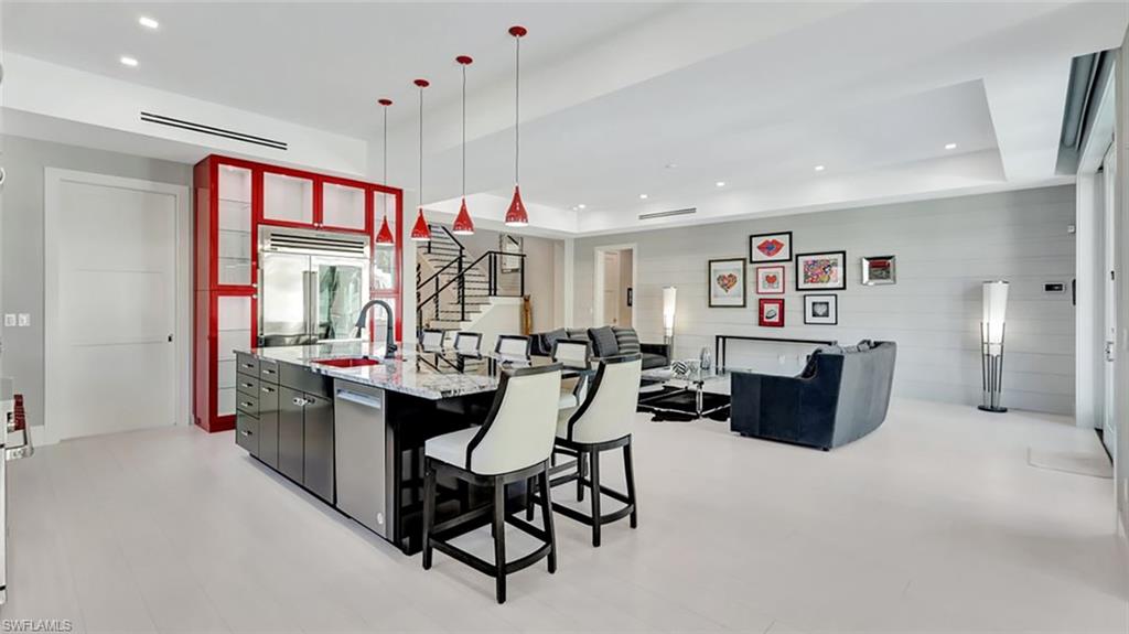 OLDE NAPLES - Residential Lease