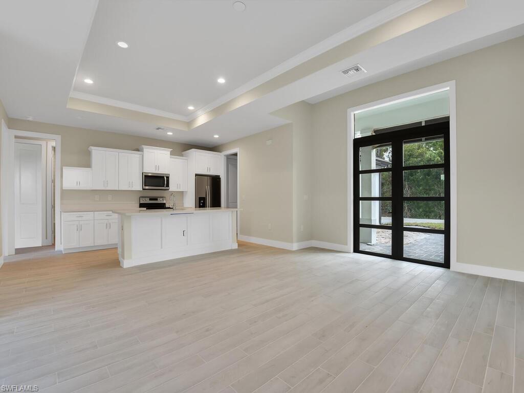 BUCKINGHAM - Residential