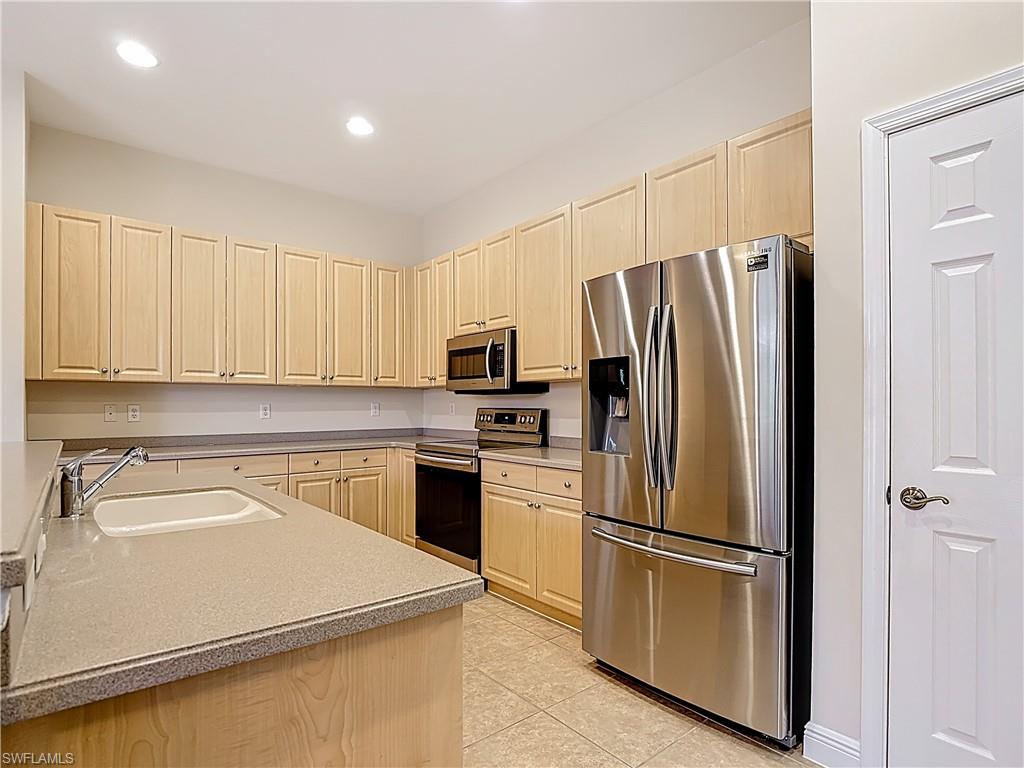 BELL TOWER PARK - Residential