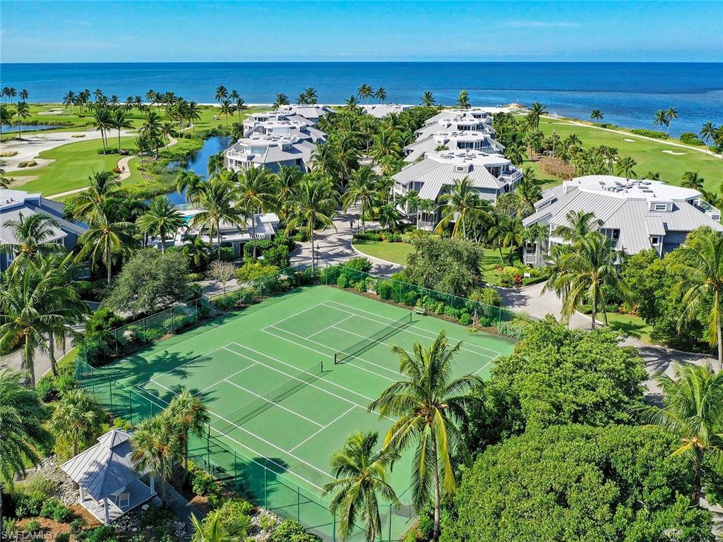 LAND'S END - Residential