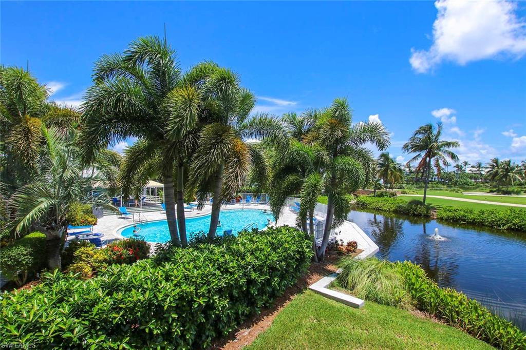 LAND'S END - Residential