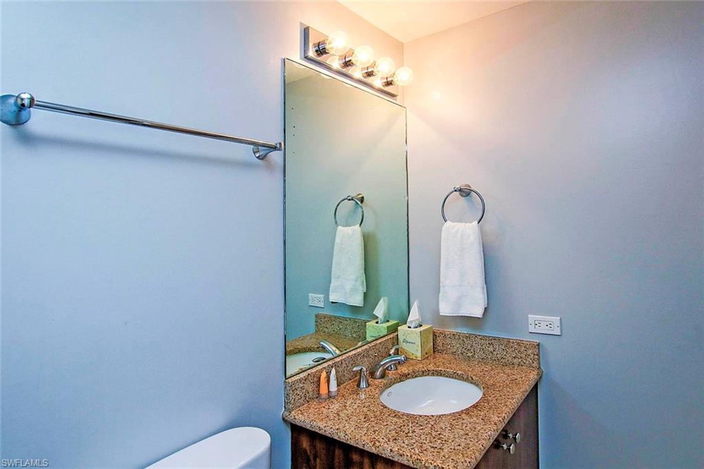 LAND'S END - Residential