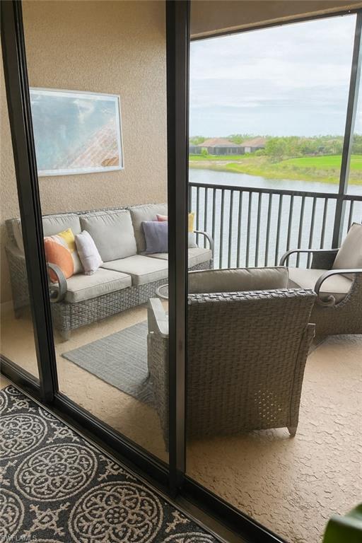 ESPLANADE - Residential Lease