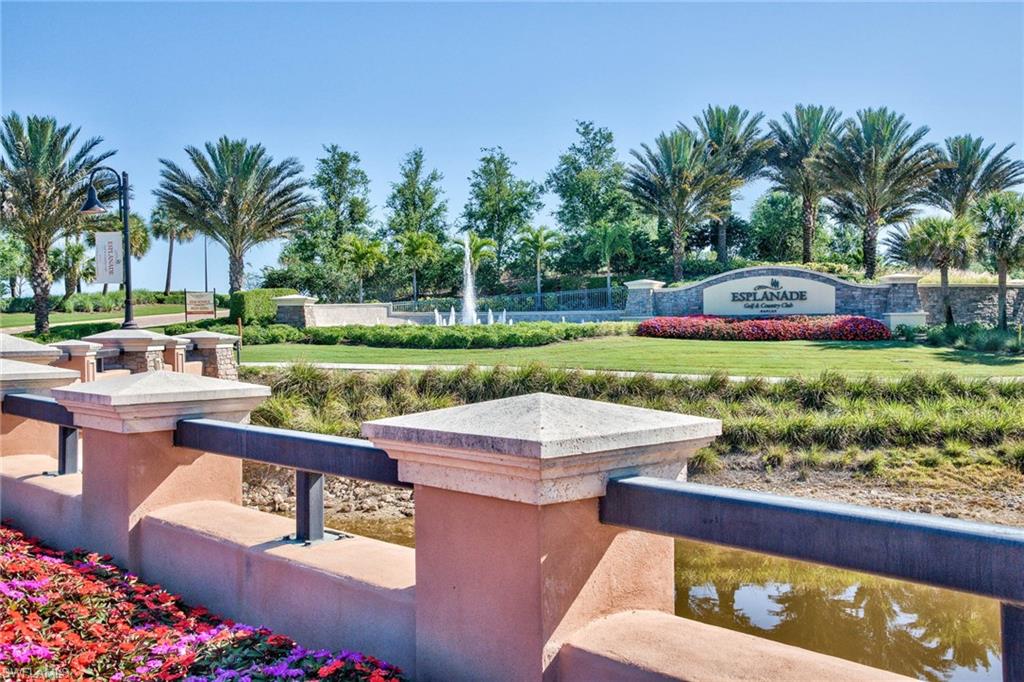 ESPLANADE - Residential Lease