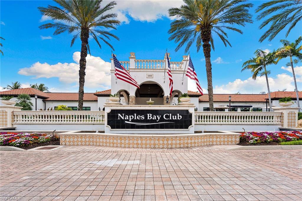 NAPLES BAY RESORT - Residential