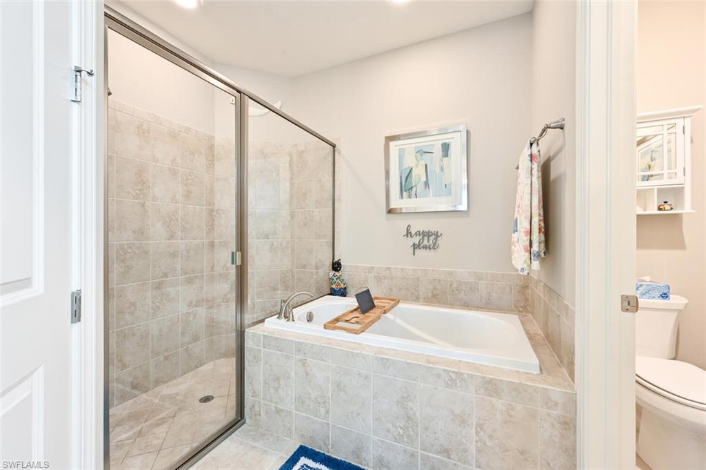 ESPLANADE AT HACIENDA LAKES - Residential