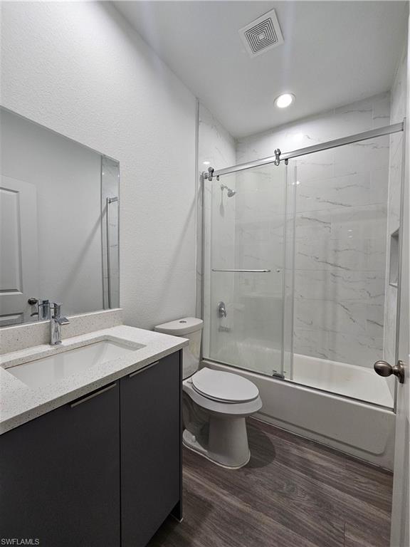 PORT LABELLE - Residential Lease