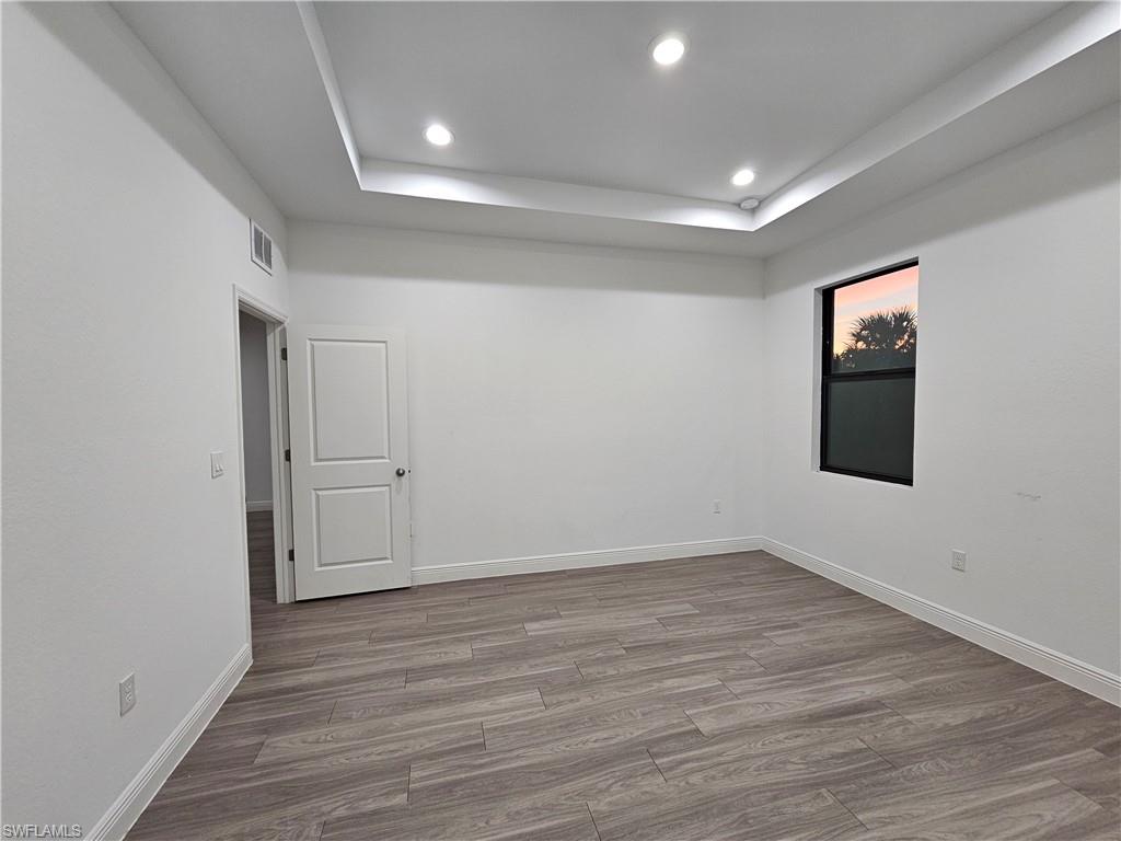 PORT LABELLE - Residential Lease