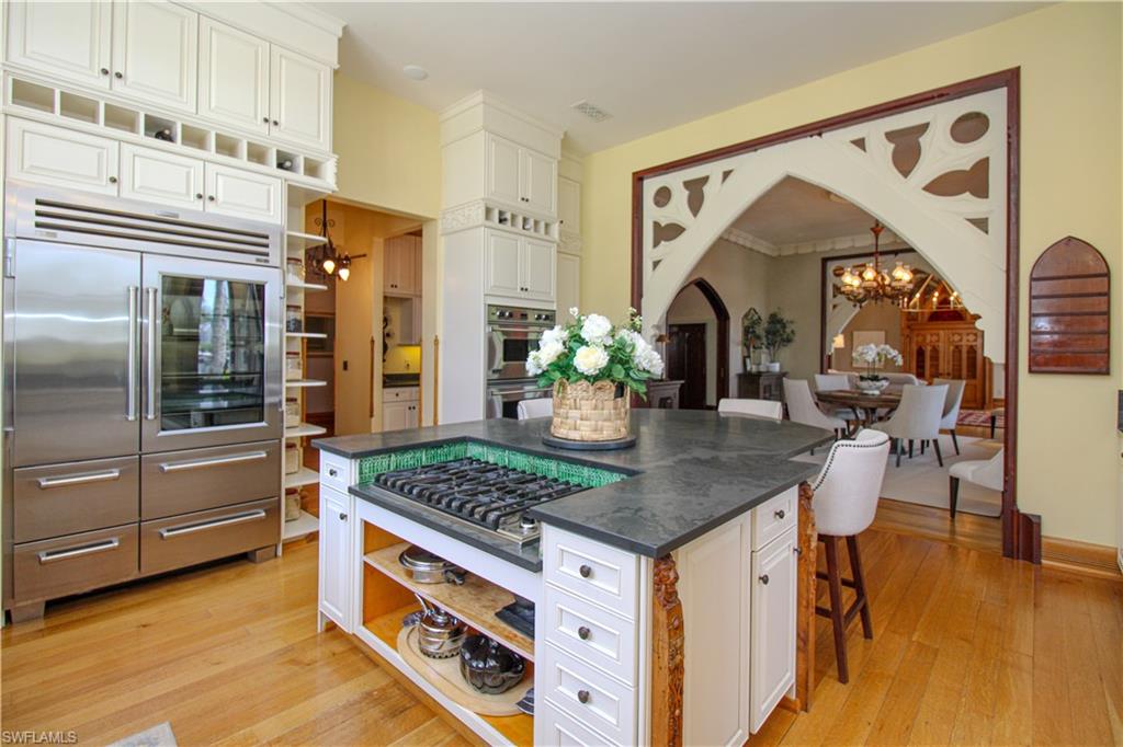 AQUALANE SHORES - Residential Lease