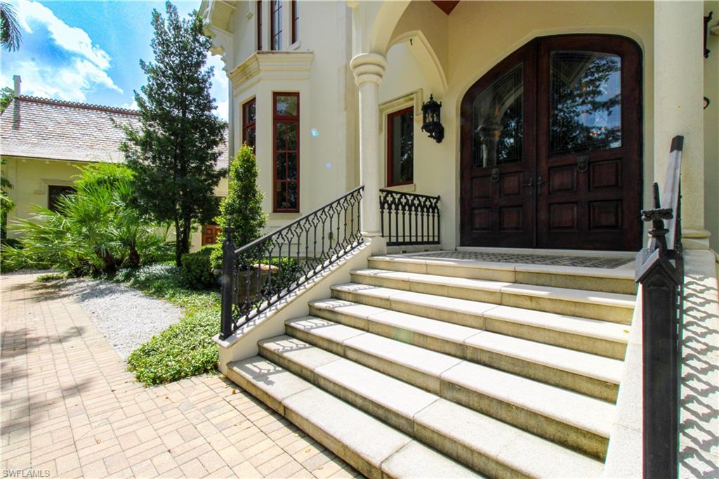 AQUALANE SHORES - Residential Lease