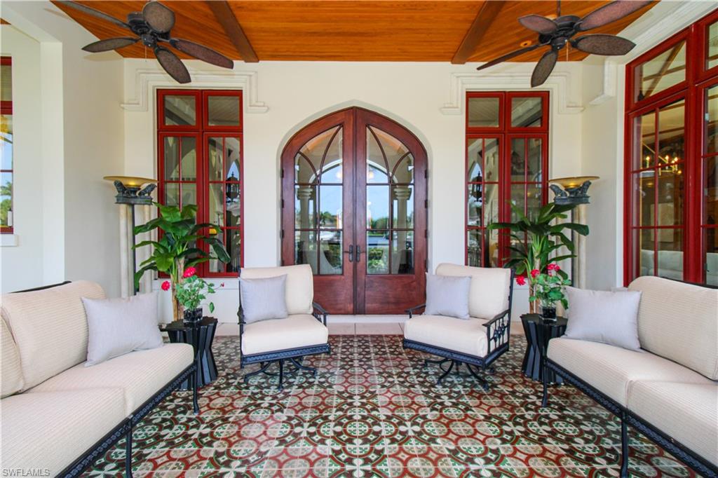 AQUALANE SHORES - Residential Lease