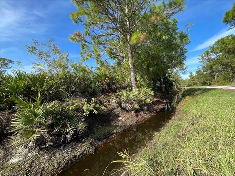 Agriculture in CLEWISTON FL 2365 Christopher LN.jpg