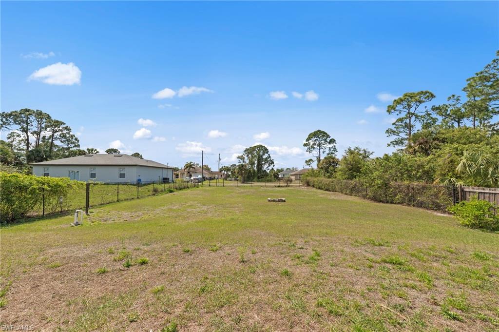 LEHIGH ACRES - Residential