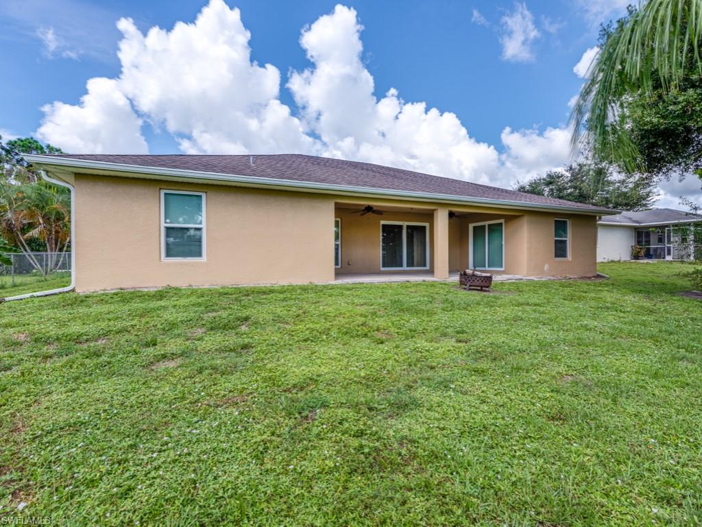 SAN CARLOS PARK - Residential